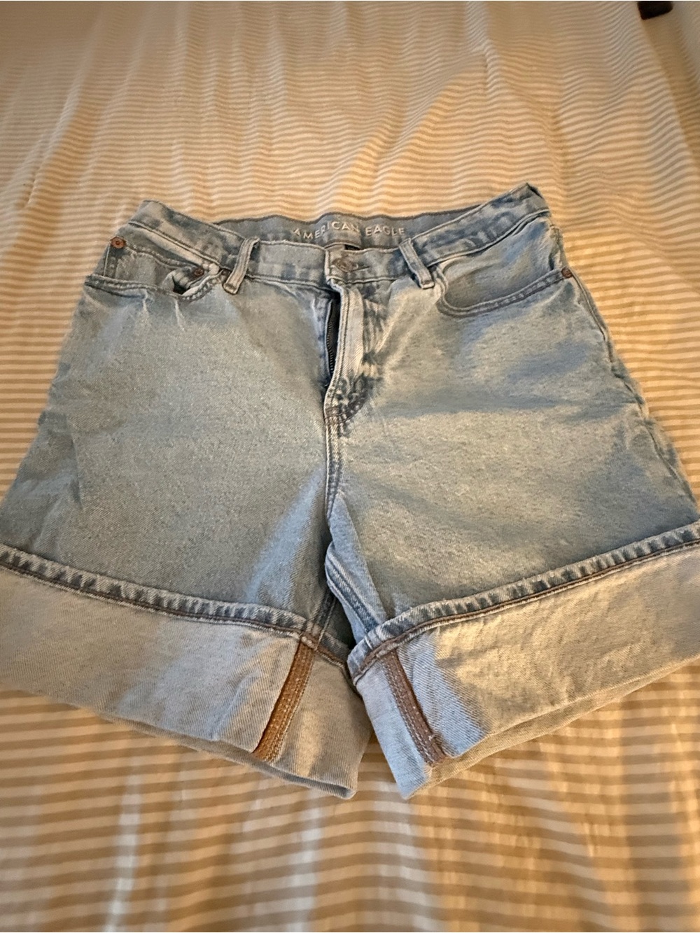 American Eagle Outfitters Light Wash Denim Cuffed Shorts